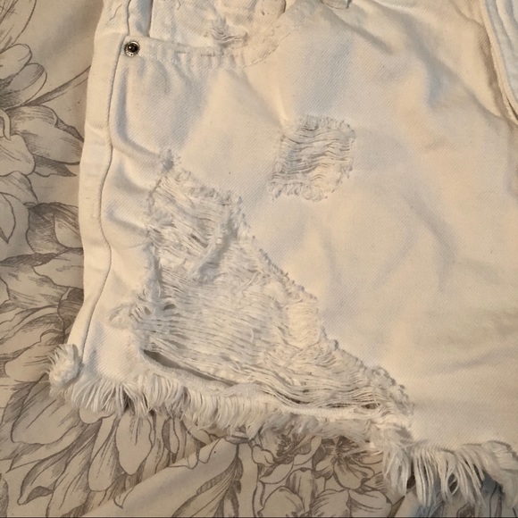 High Rise White Denim Ripped Shorts - Picture 3 of 6